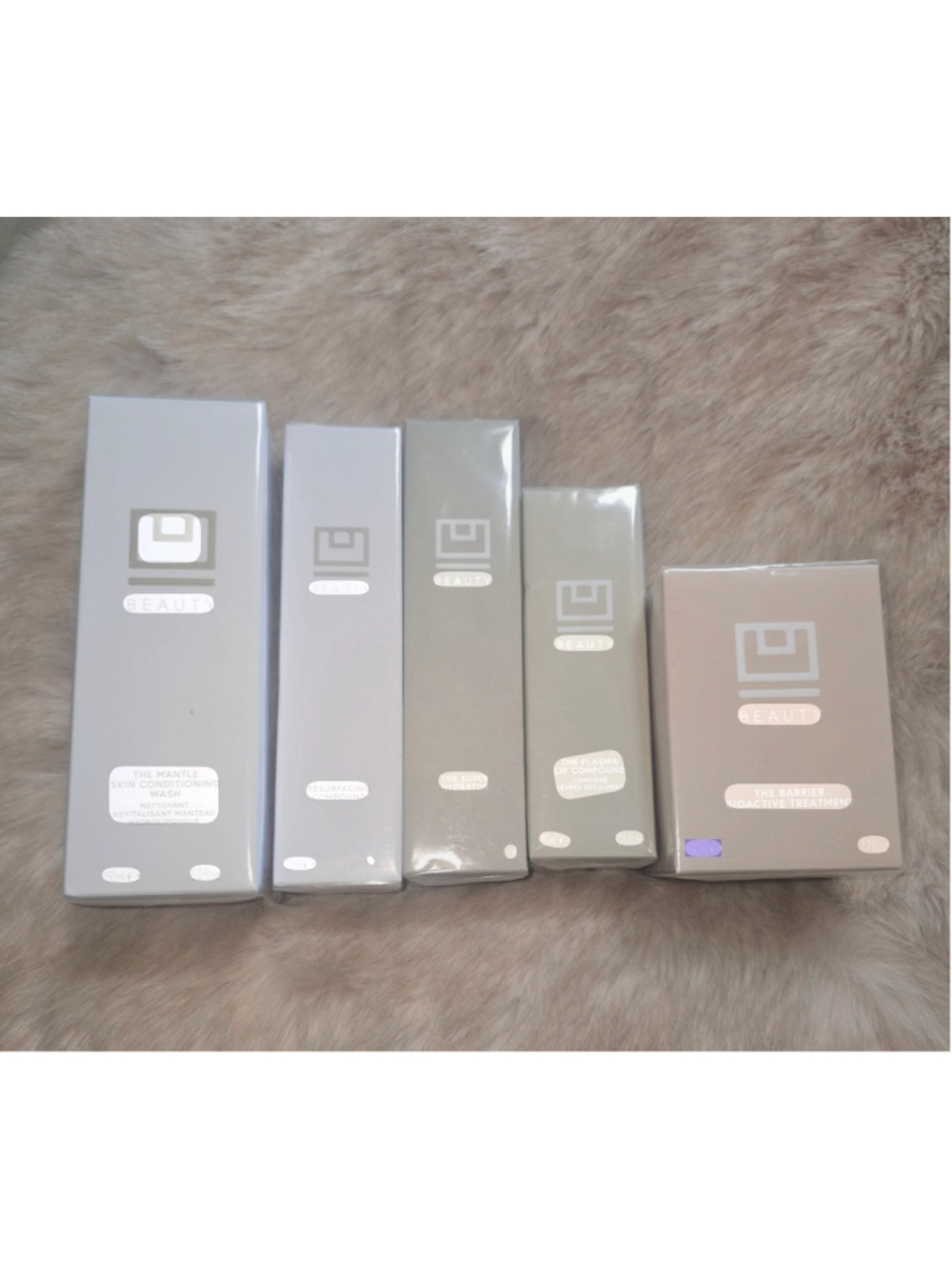 U beauty Bundle $780 value - Picture 3 of 3